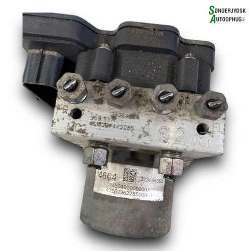 Opel Astra K ABS Pumpe Med OEM Nr. 39039651 Fra Opel Ophugger
