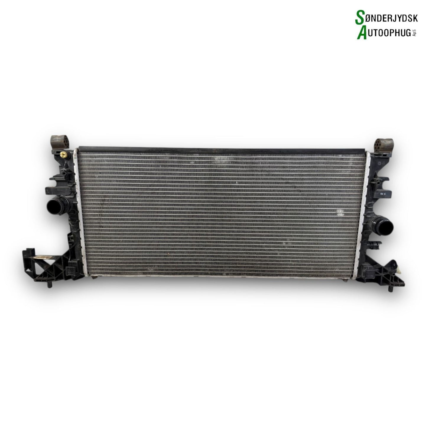 Opel Astra K Køler Med OEM Nr. 39185893 Fra Opel Ophugger