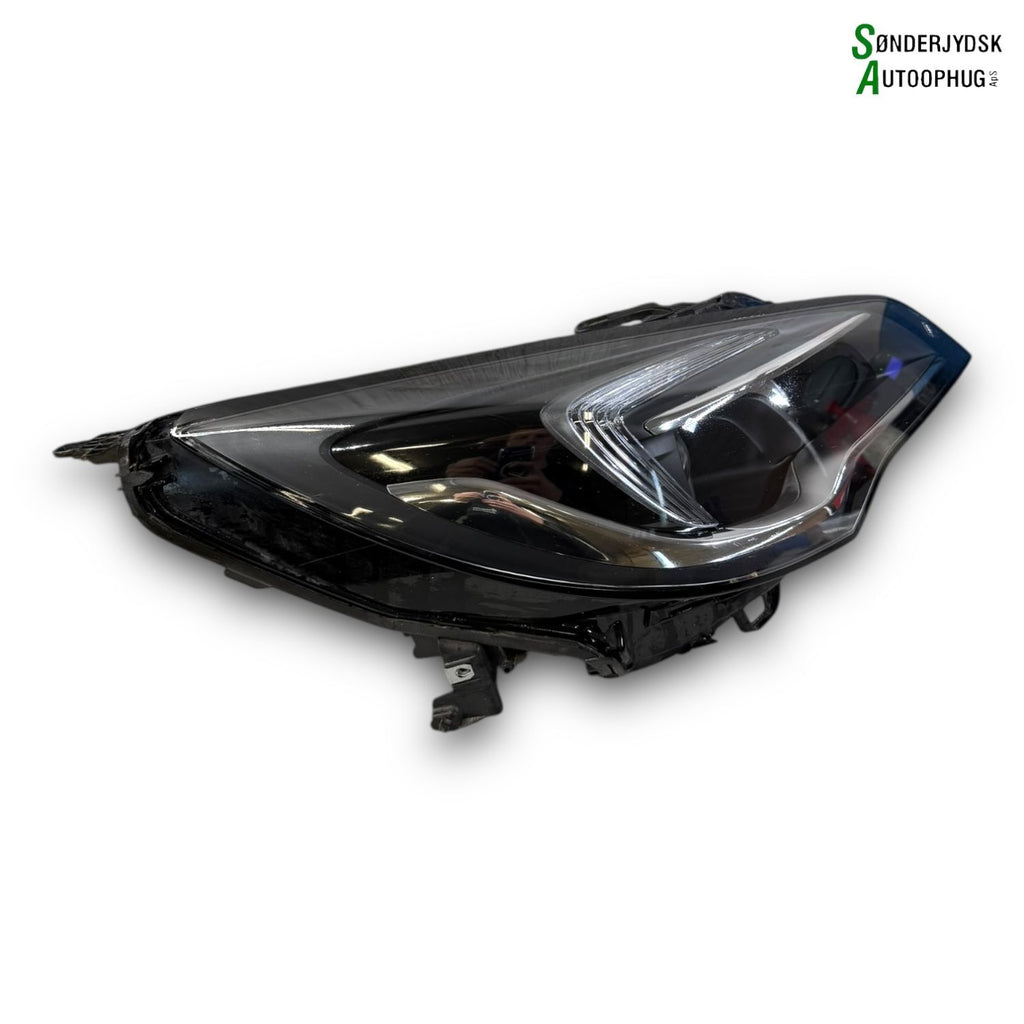 Opel Astra K Forlygte Med OEM Nr. 39081893 Fra Opel Ophugger