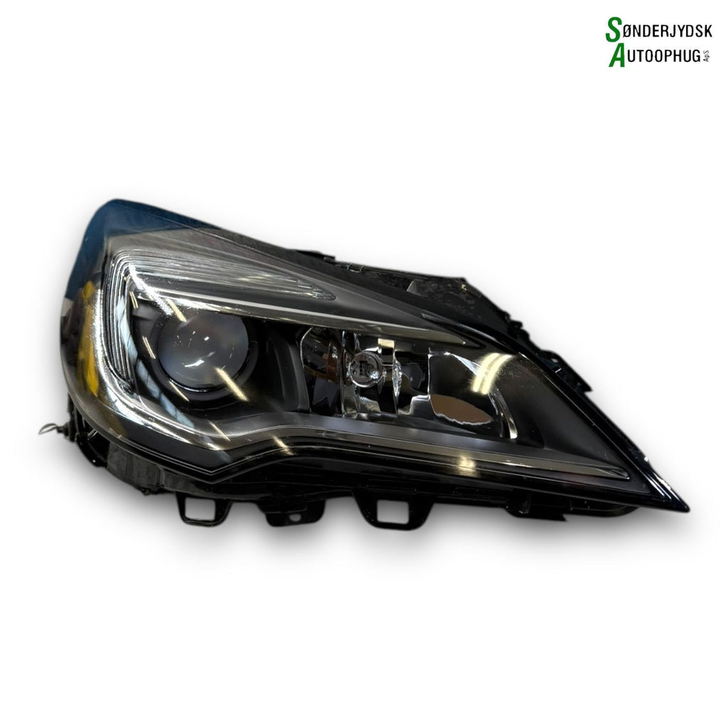 Opel Astra K Forlygte Med OEM Nr. 39081893 Fra Opel Ophugger