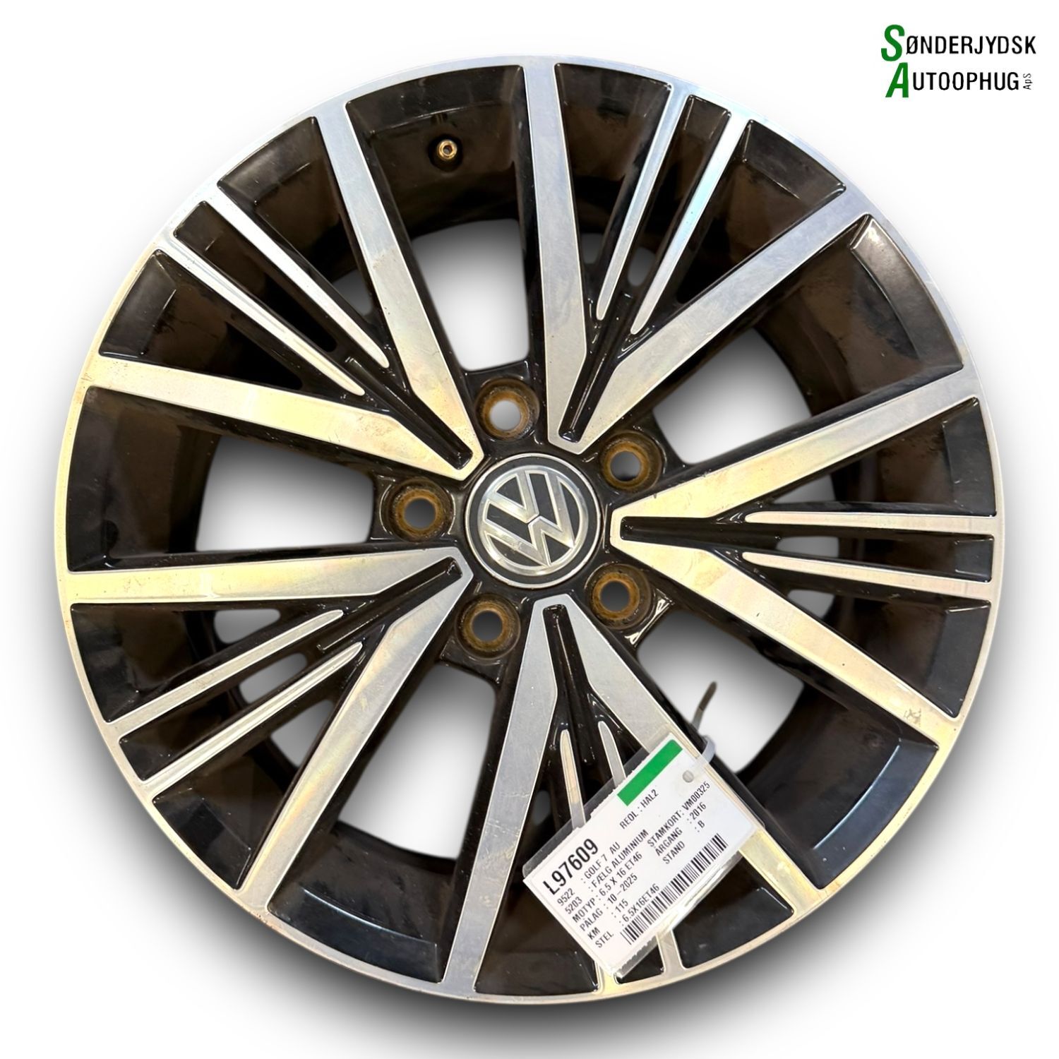 VW Golf 7 Au Fælg Aluminium Med OEM Nr. 5G0601025CD Fra VW Ophugger