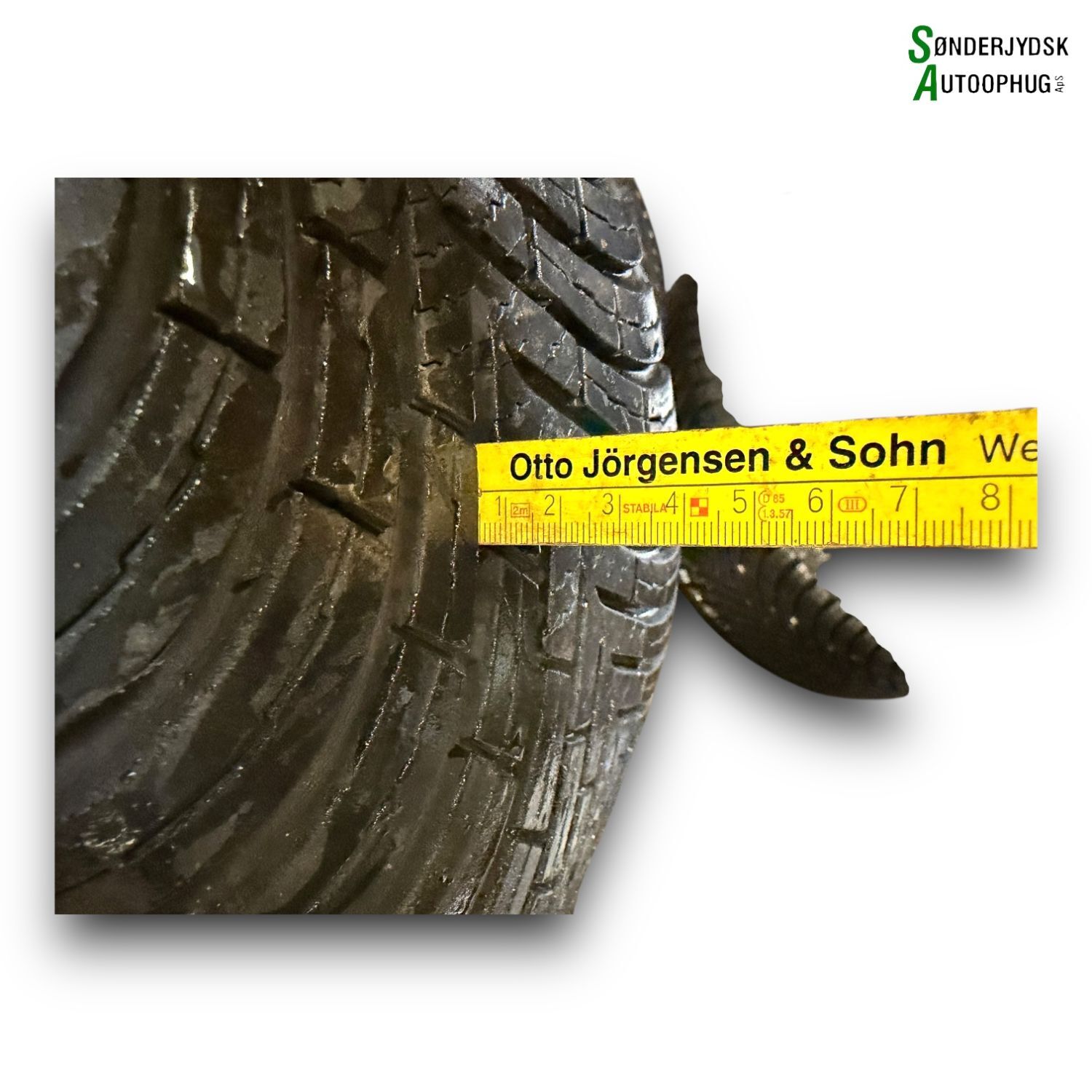 Peugeot 307 Fælge M/Vinter Dæk   Med OEM Nr. Ophugger Fra Peugeot Ophugger