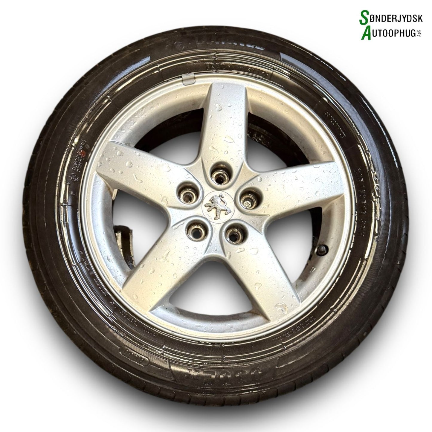 Peugeot 407 Fælge M/Sommerdæk Med OEM Nr. Ophugger Fra Peugeot Ophugger