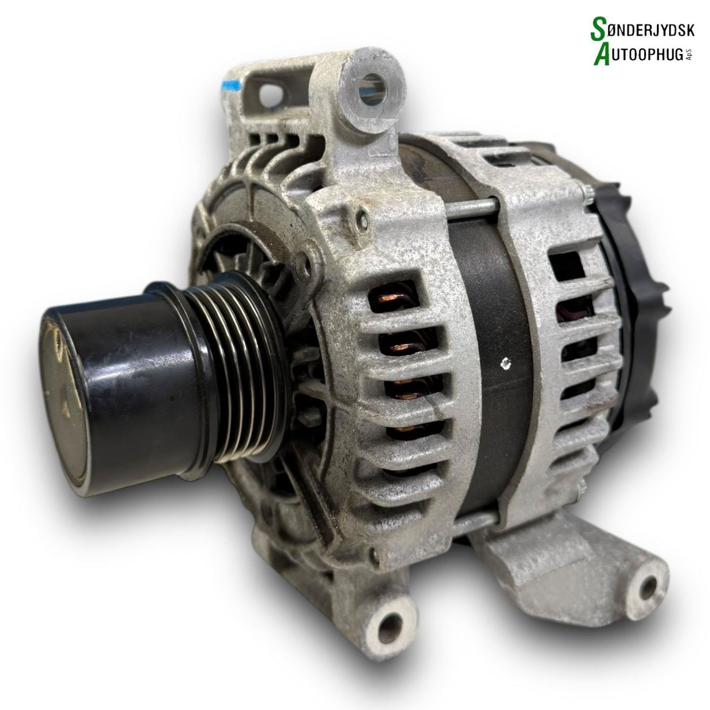 Opel Karl Generator Med OEM Nr. 42397843 Fra Opel Ophugger