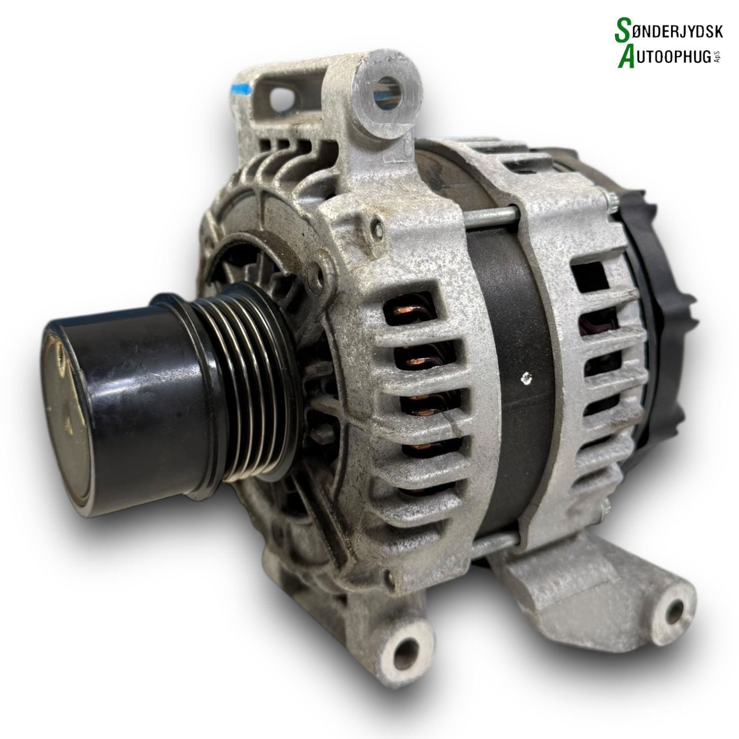 Opel Karl Generator Med OEM Nr. 42698849 Fra Opel Ophugger