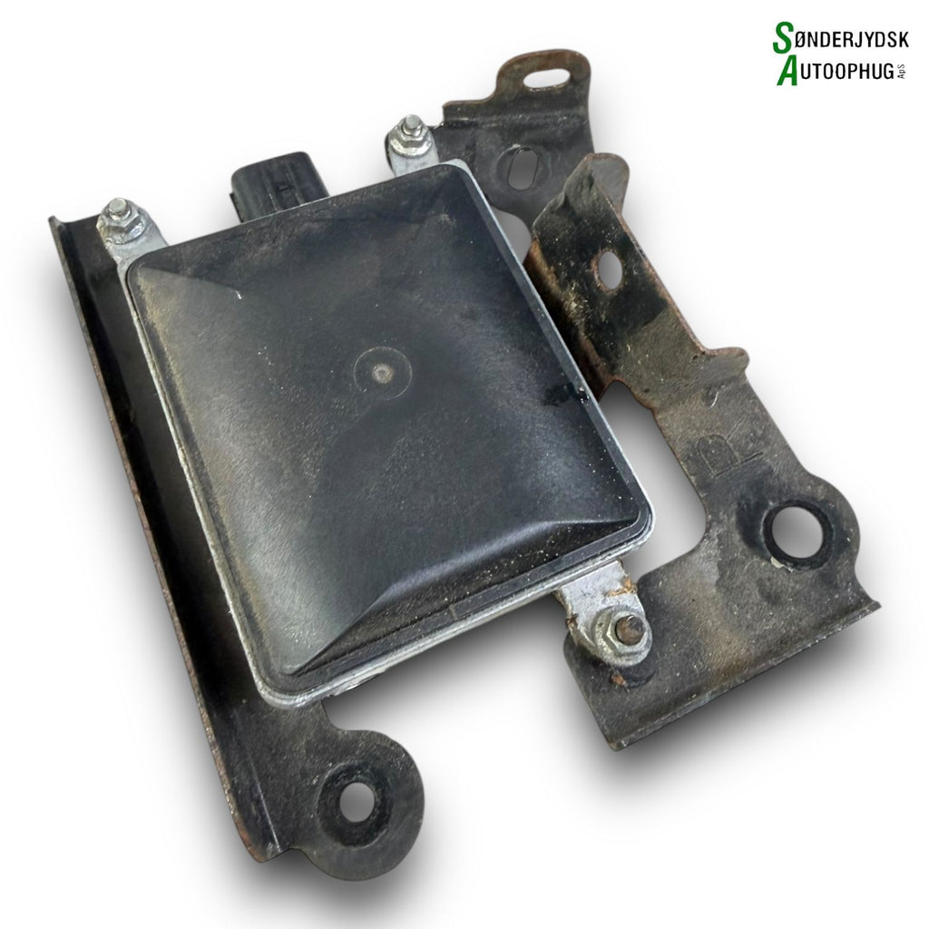 Mazda 3 Bm Radar Med OEM Nr. BHS267Z4X Fra Mazda Ophugger