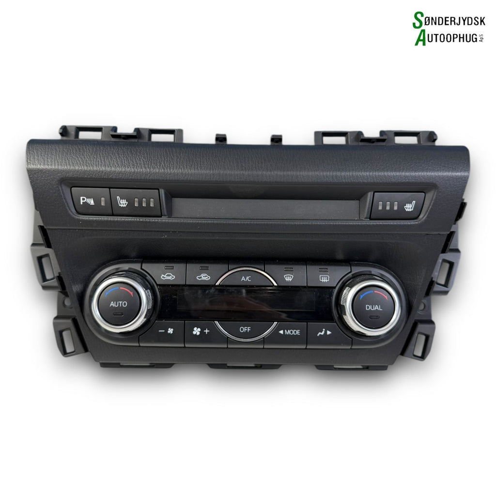 Mazda 3 Bm Varmeregulering Med OEM Nr. BHT161190B Fra Mazda Ophugger