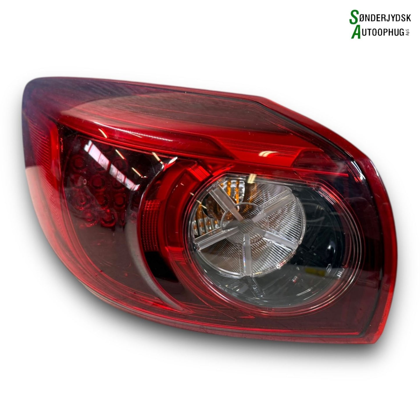 Mazda 3 BM Baglygte Med OEM Nr. B45D51160C Fra Mazda Ophugger