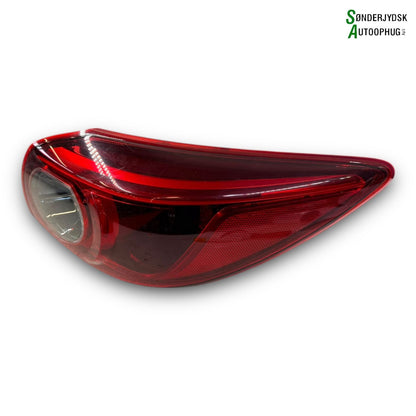 Mazda 3 BM Baglygte Med OEM Nr. B45D51150C Fra Mazda Ophugger