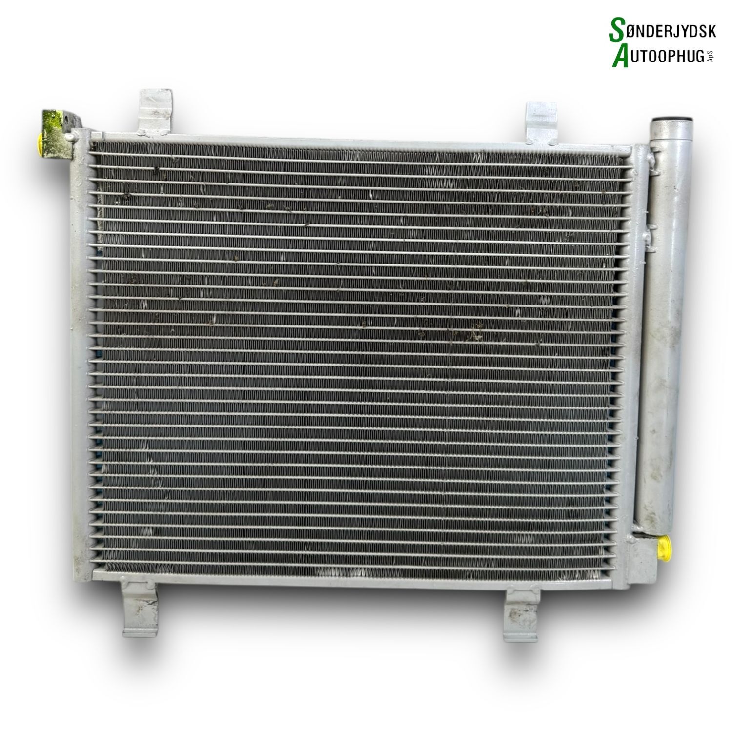 Seat Mii Køler Aircond Med OEM Nr. 1S0820411F Fra Seat Ophugger