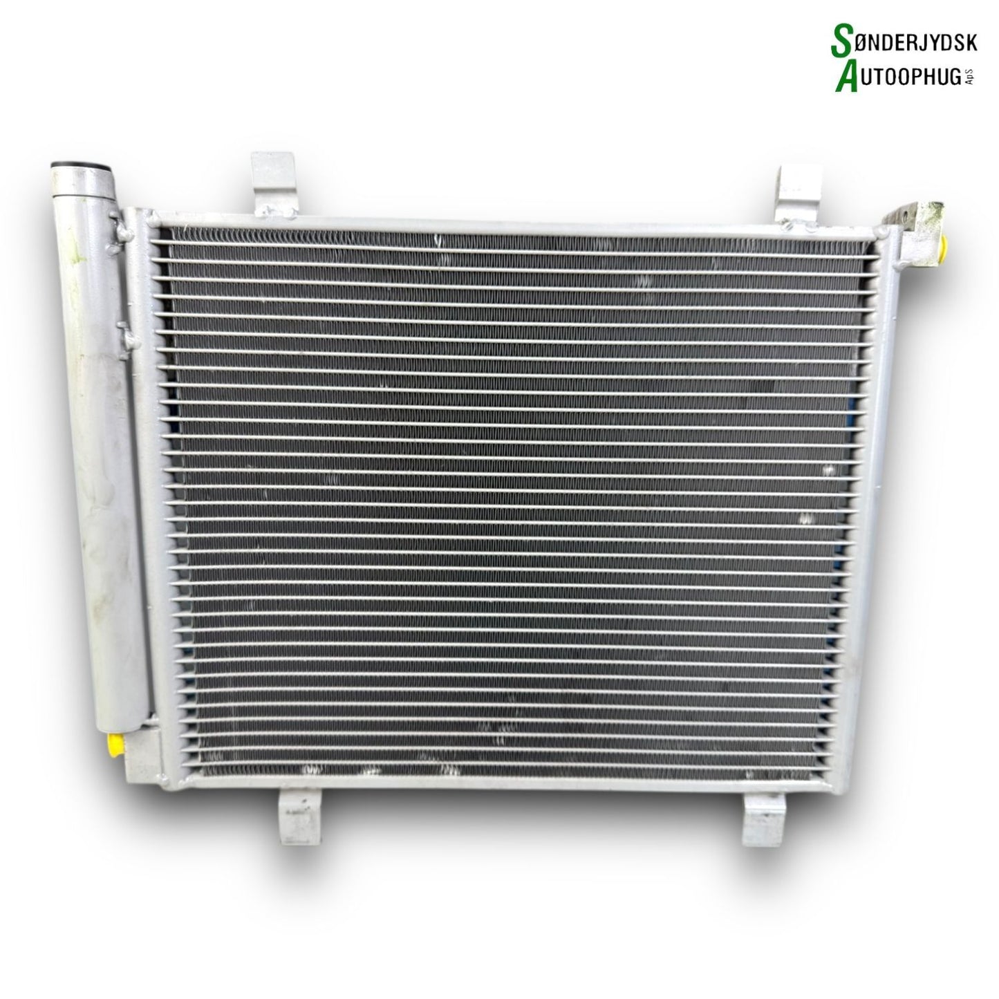 Seat Mii Køler Aircond Med OEM Nr. 1S0820411H Fra Seat Ophugger