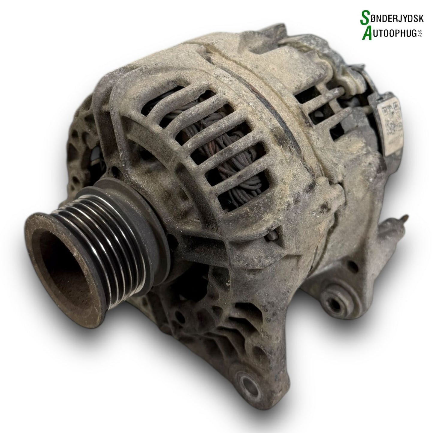 VW Polo Facel. 6N Generator Med OEM Nr. 038903018SX Fra VW Ophugger