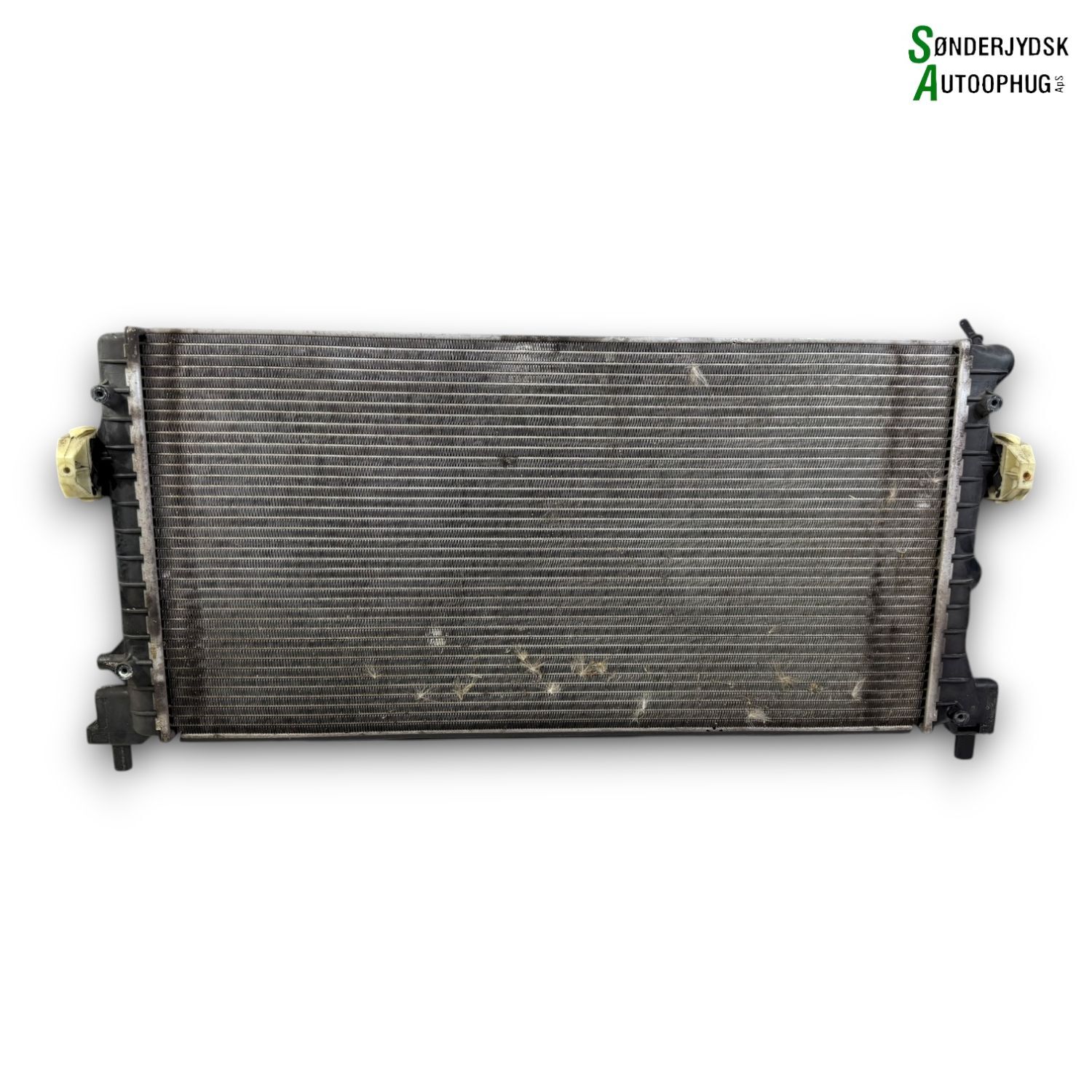 Skoda Fabia Køler Med OEM Nr. 6RF121253 Fra Skoda Ophugger