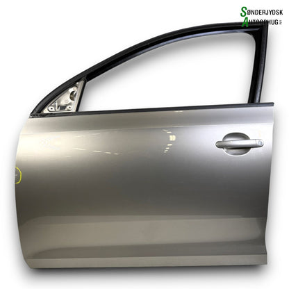 Skoda Rapid Fordør V Med OEM Nr. 5JA831051C Fra Skoda Ophugger