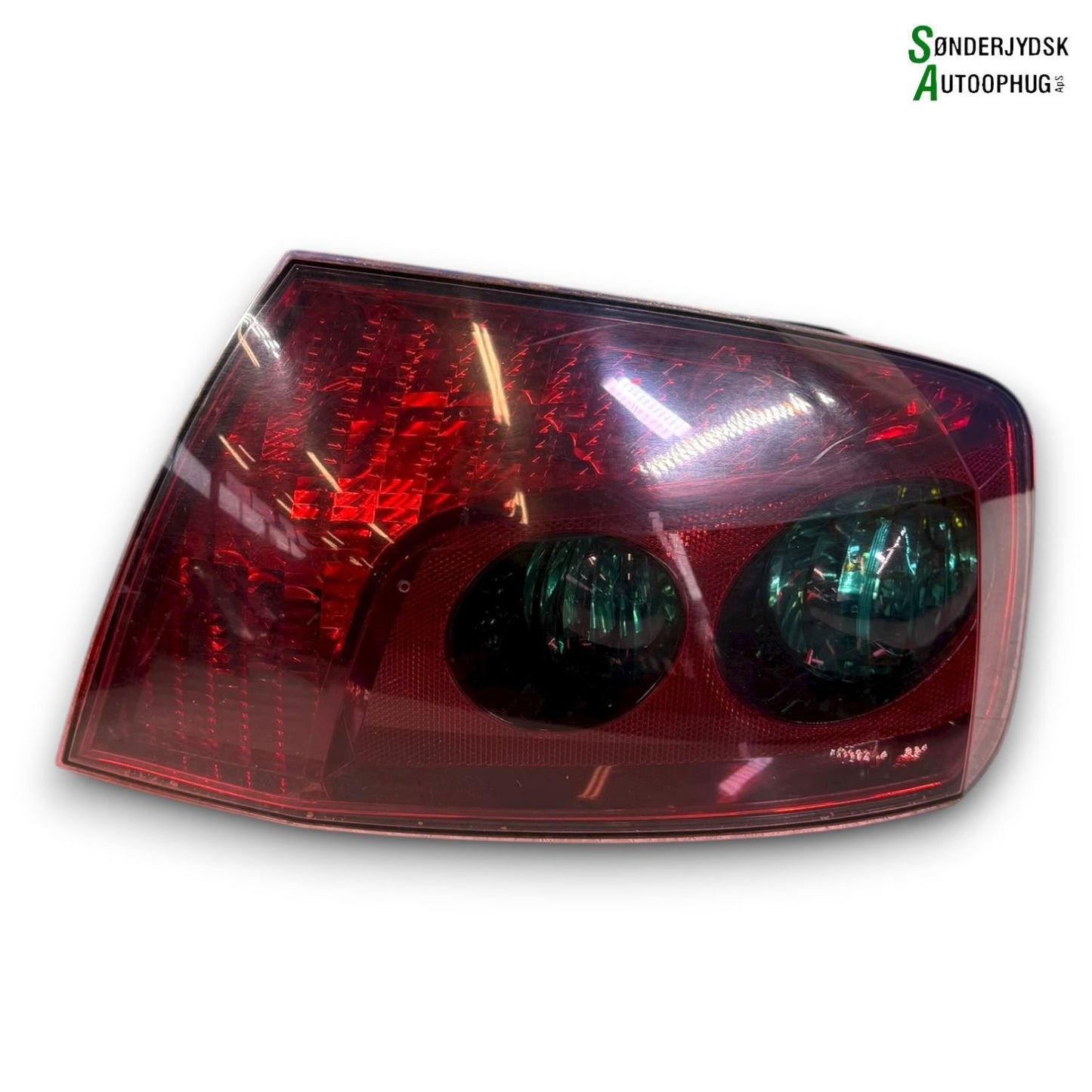 Peugeot Peugeot 407 Baglygte Med OEM Nr. 6351GC Fra Peugeot Ophugger