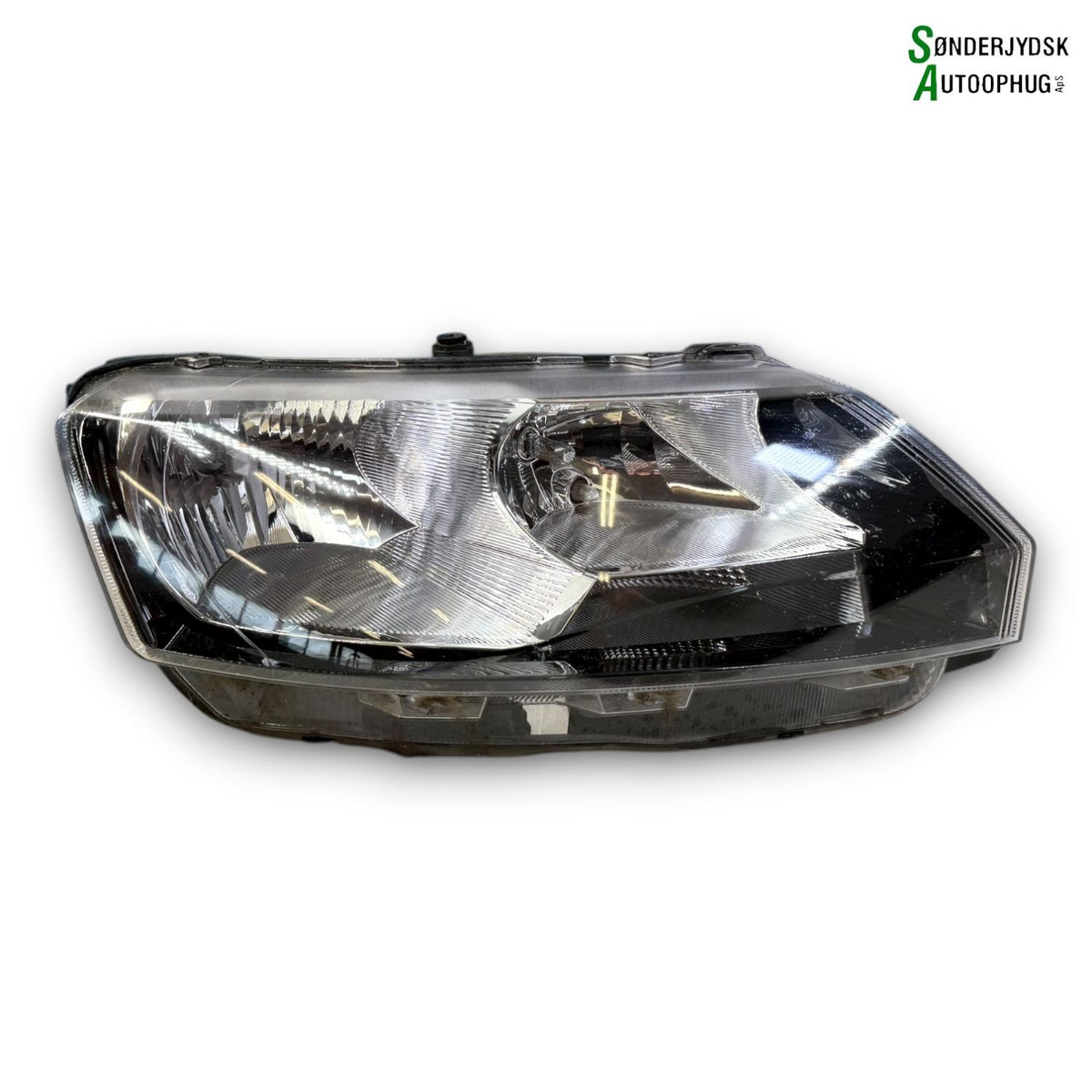 Skoda Rapid Forlygte Med OEM Nr. 5JB941016 Fra Skoda Ophugger