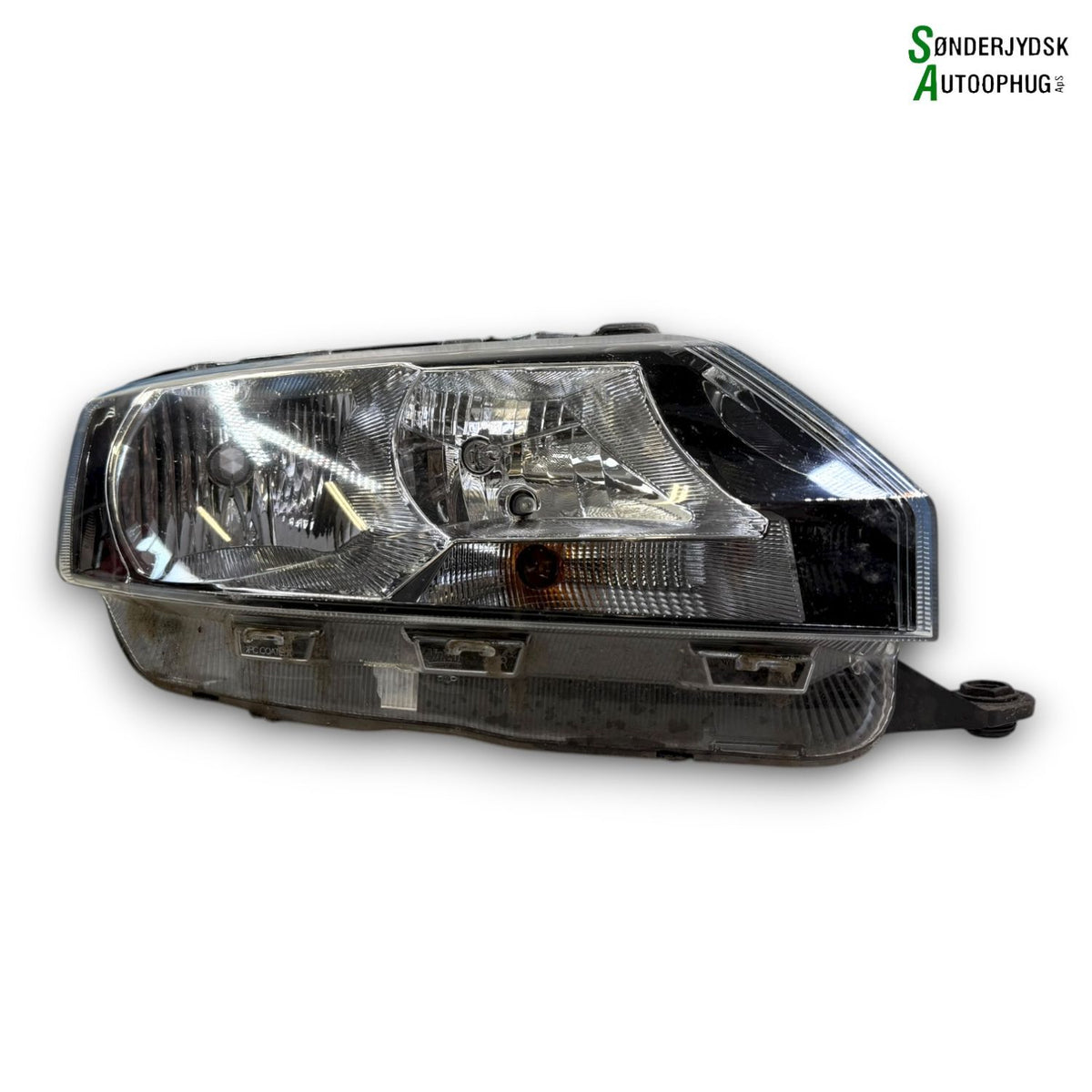 Skoda Rapid Forlygte Med OEM Nr. 5JB941016 Fra Skoda Ophugger