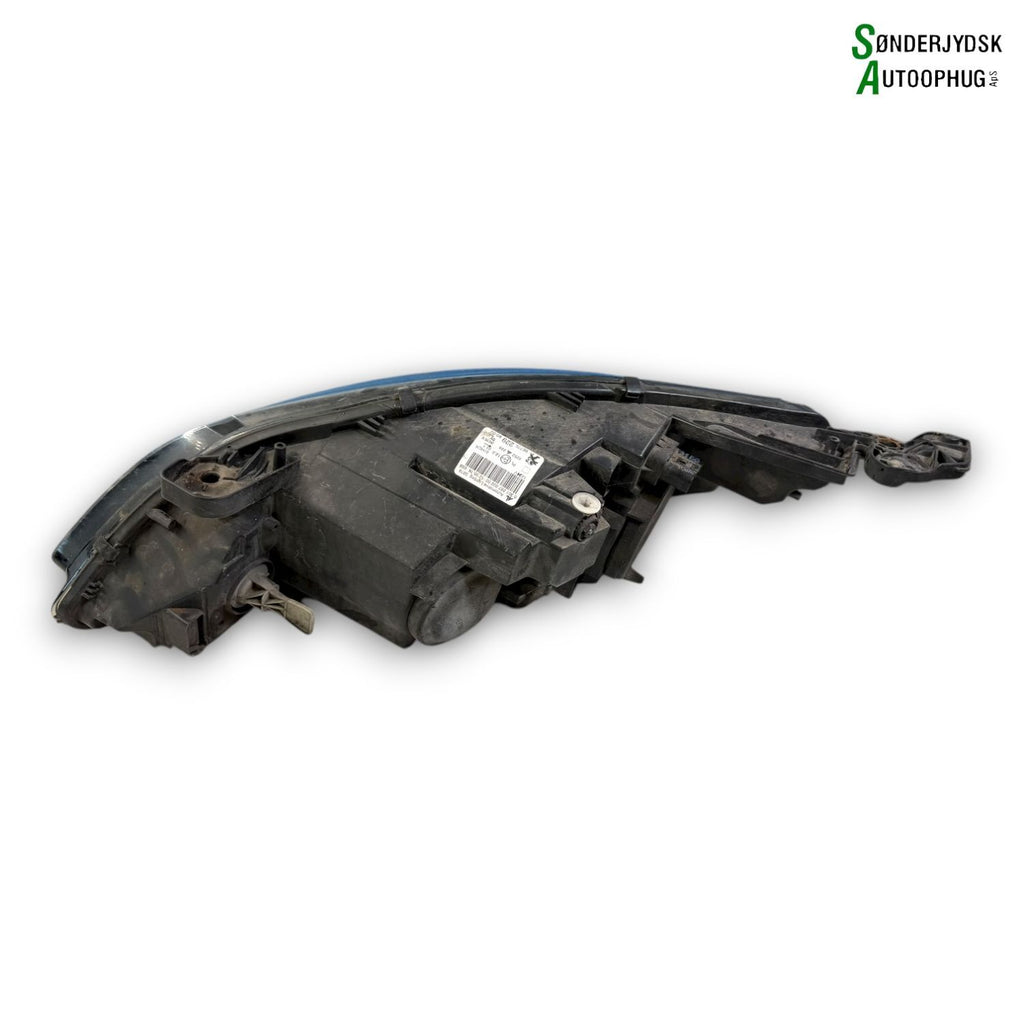 Peugeot 308 Forlygte Med OEM Nr. 9677522980 Fra Peugeot Ophugger
