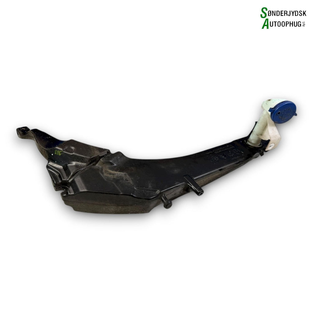 Peugeot 308 Sprinkler M/Motor Med OEM Nr. 9800715580 Fra Peugeot Ophugger