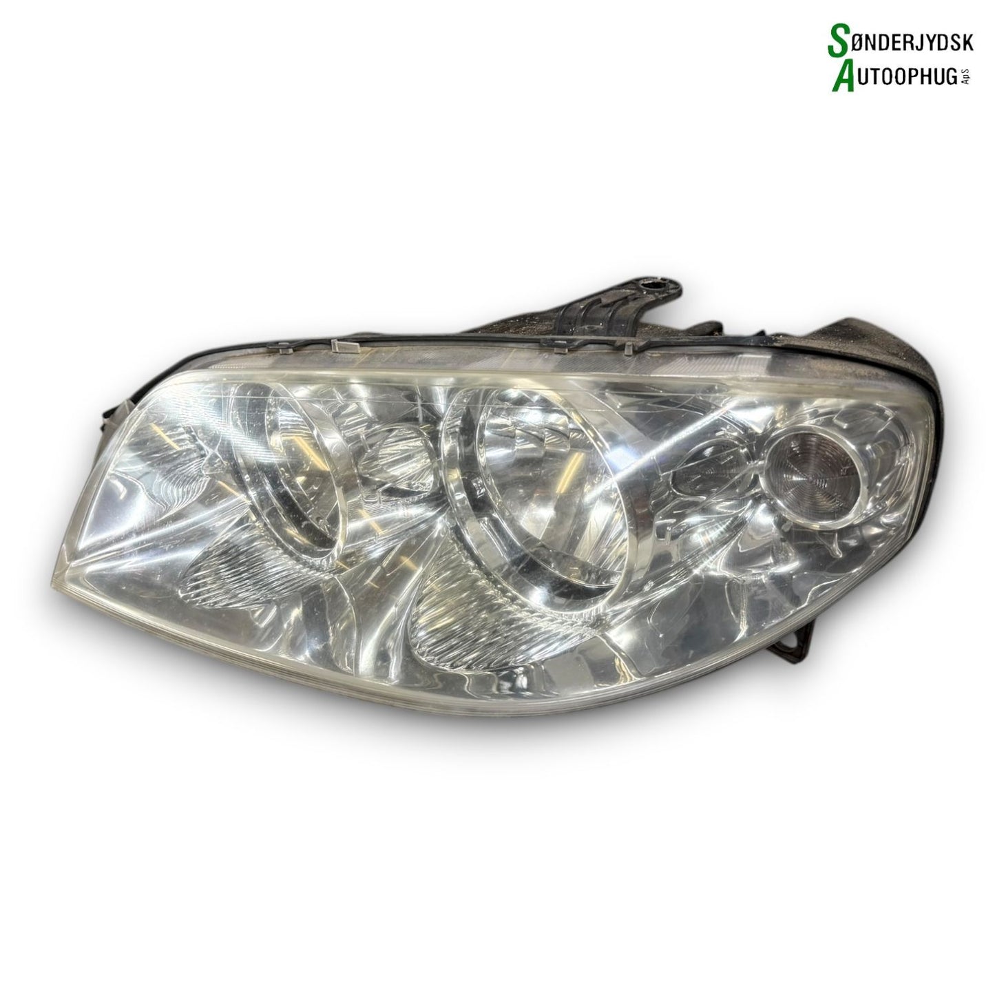 Fiat Punto III Forlygte Med OEM Nr. Ophugger Fra Fiat Ophugger