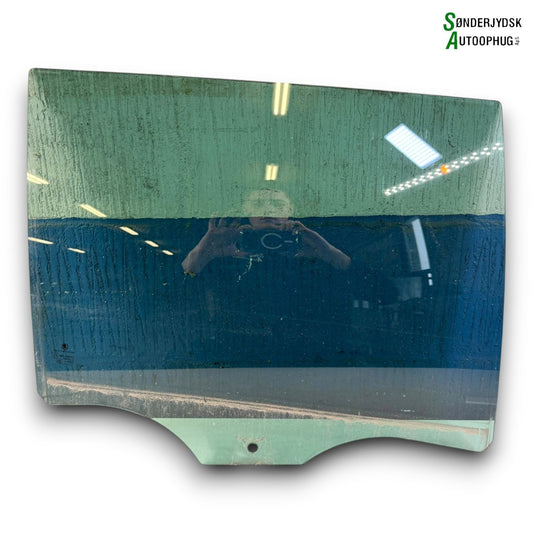 Skoda Fabia Dørrude - Siderude Med OEM Nr. 6V9845206B Fra Skoda Ophugger