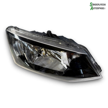 Skoda Fabia Forlygte Med OEM Nr. 6V1941016C Fra Skoda Ophugger