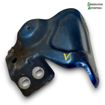 Skoda Fabia Låseplade Med OEM Nr. 6V0821141 Fra Skoda Ophugger