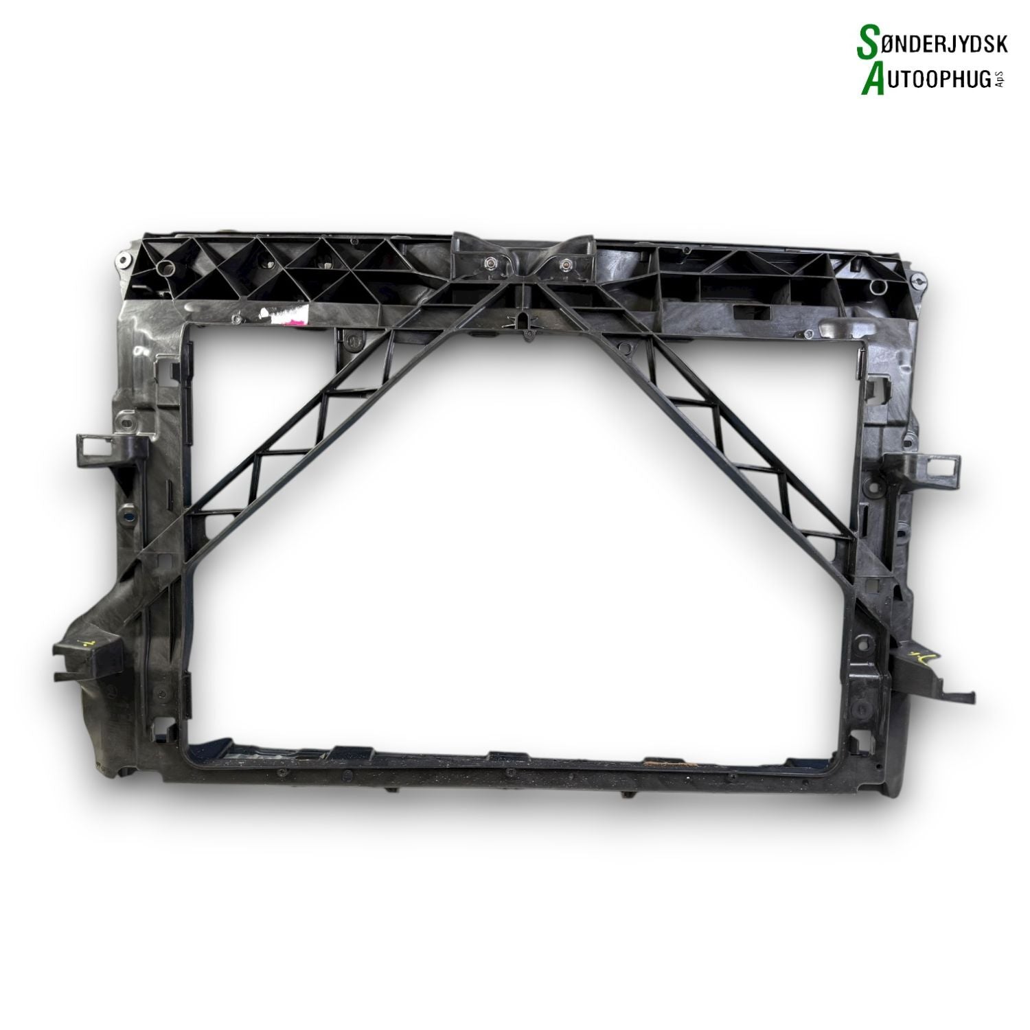 Skoda Fabia Frontkasse Med OEM Nr. 6V0805588F Fra Skoda Ophugger