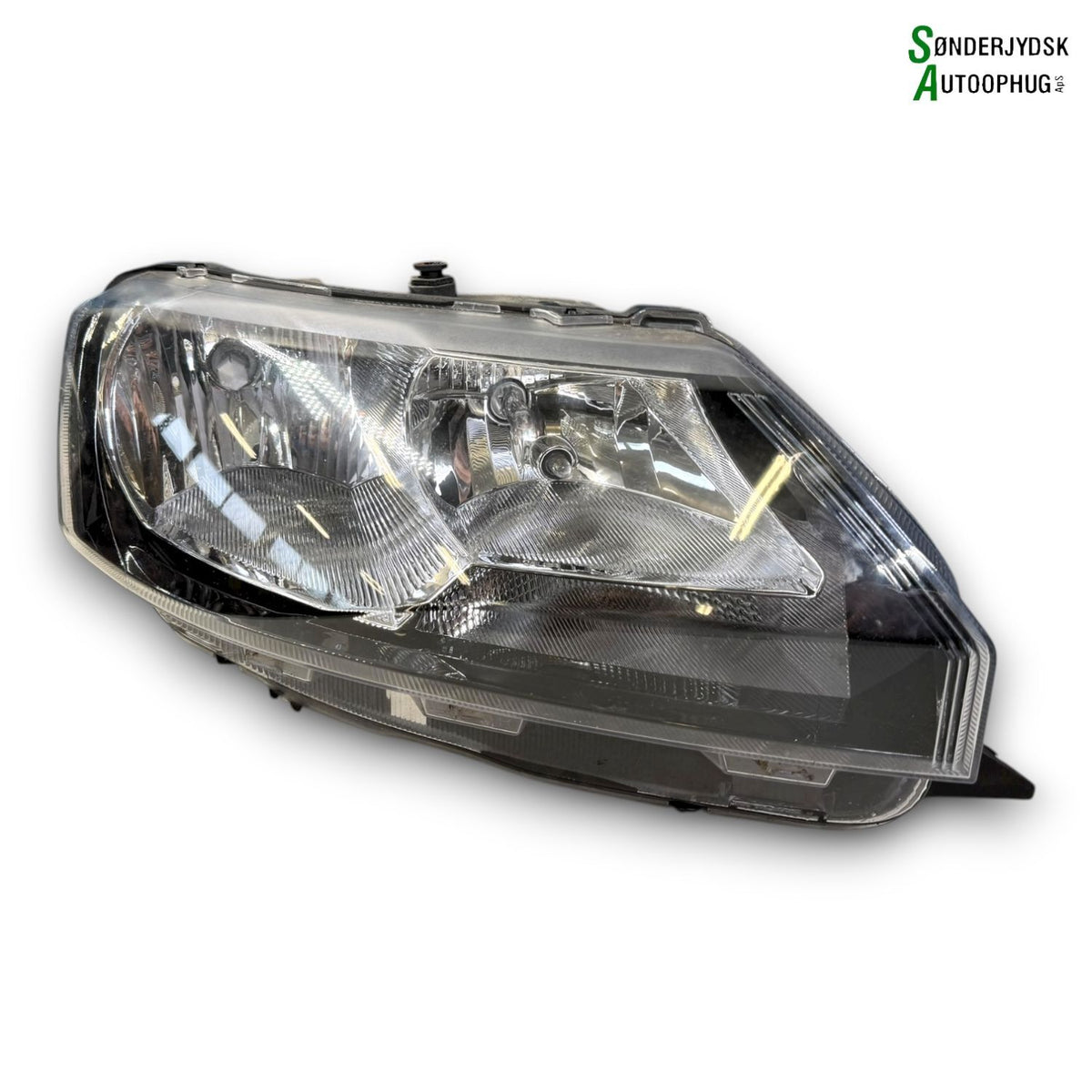 Skoda Rapid Forlygte Med OEM Nr. 5JB941016 Fra Skoda Ophugger
