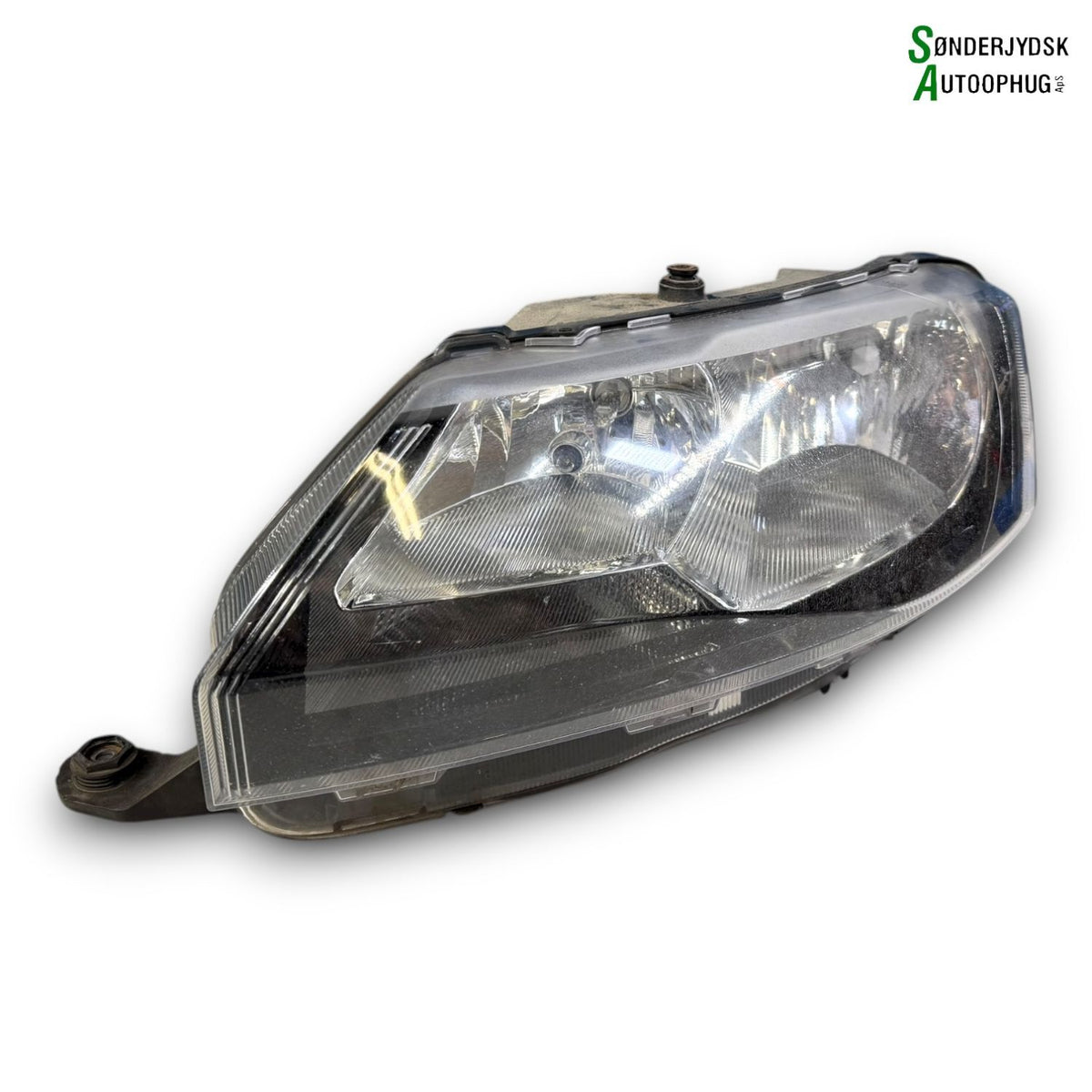 Skoda Rapid Forlygte Med OEM Nr. 5JB941017 Fra Skoda Ophugger