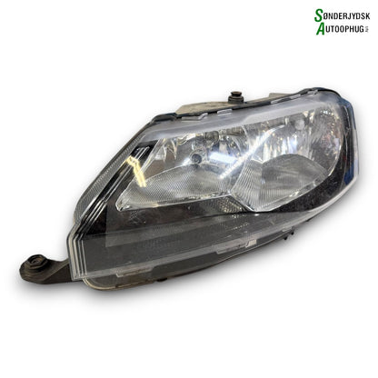 Skoda Rapid Forlygte Med OEM Nr. 5JB941015 Fra Skoda Ophugger