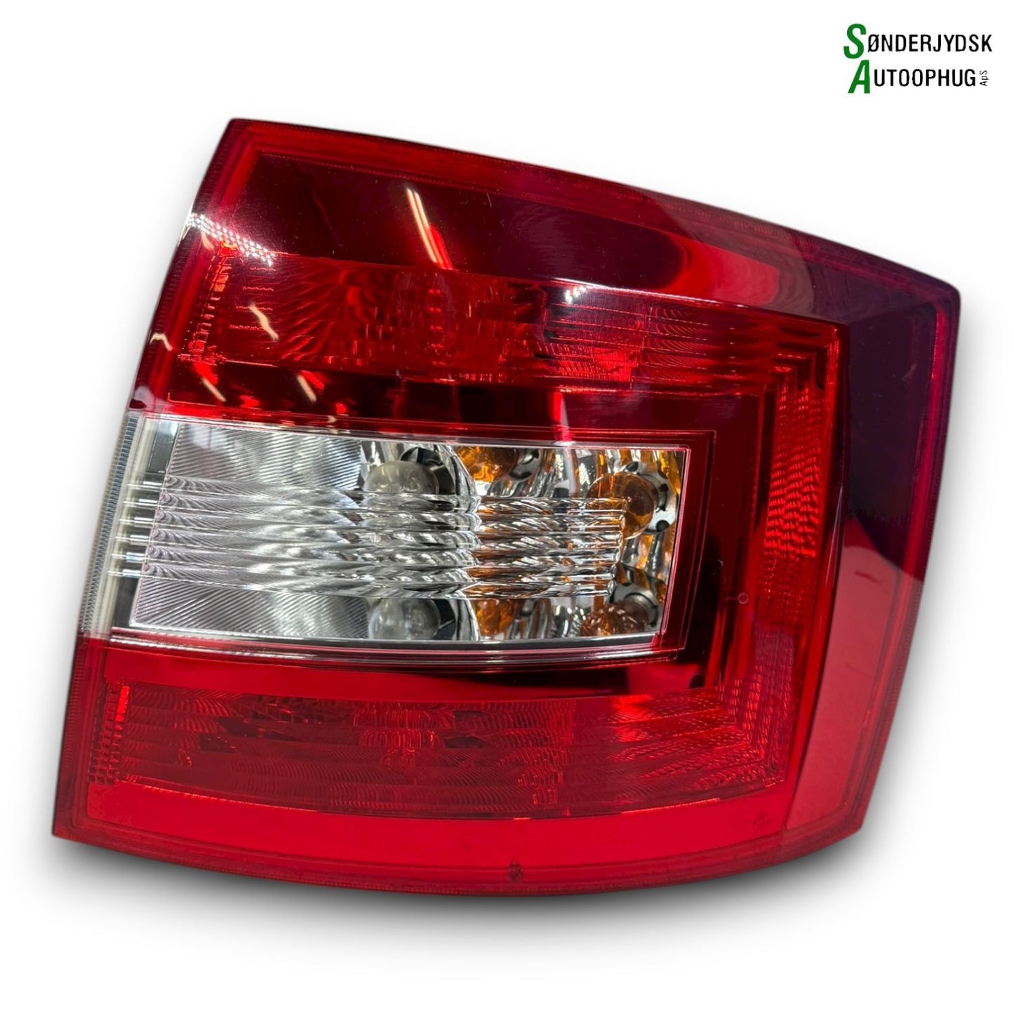 Skoda Rapid Baglygte Med OEM Nr. 5JJ945112 Fra Skoda Ophugger