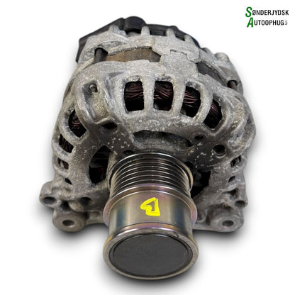 Skoda Rapid Generator Med OEM Nr. 04E903015AX Fra Skoda Ophugger