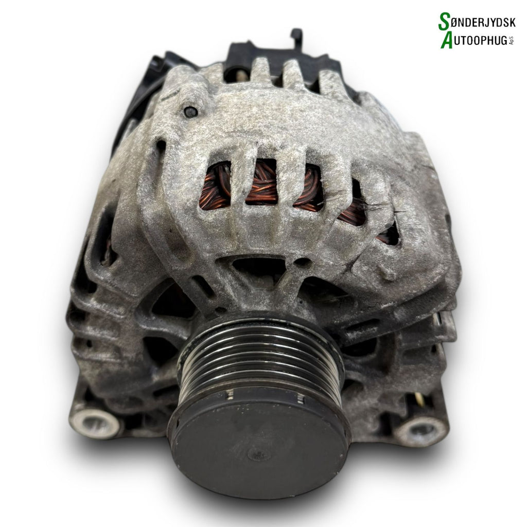 Peugeot 206+ Generator Med OEM Nr. 71786198 Fra Peugeot Ophugger