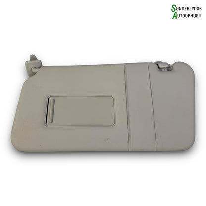 Suzuki Splash Solskærm Med OEM Nr. 8480262J116GS Fra Suzuki Ophugger