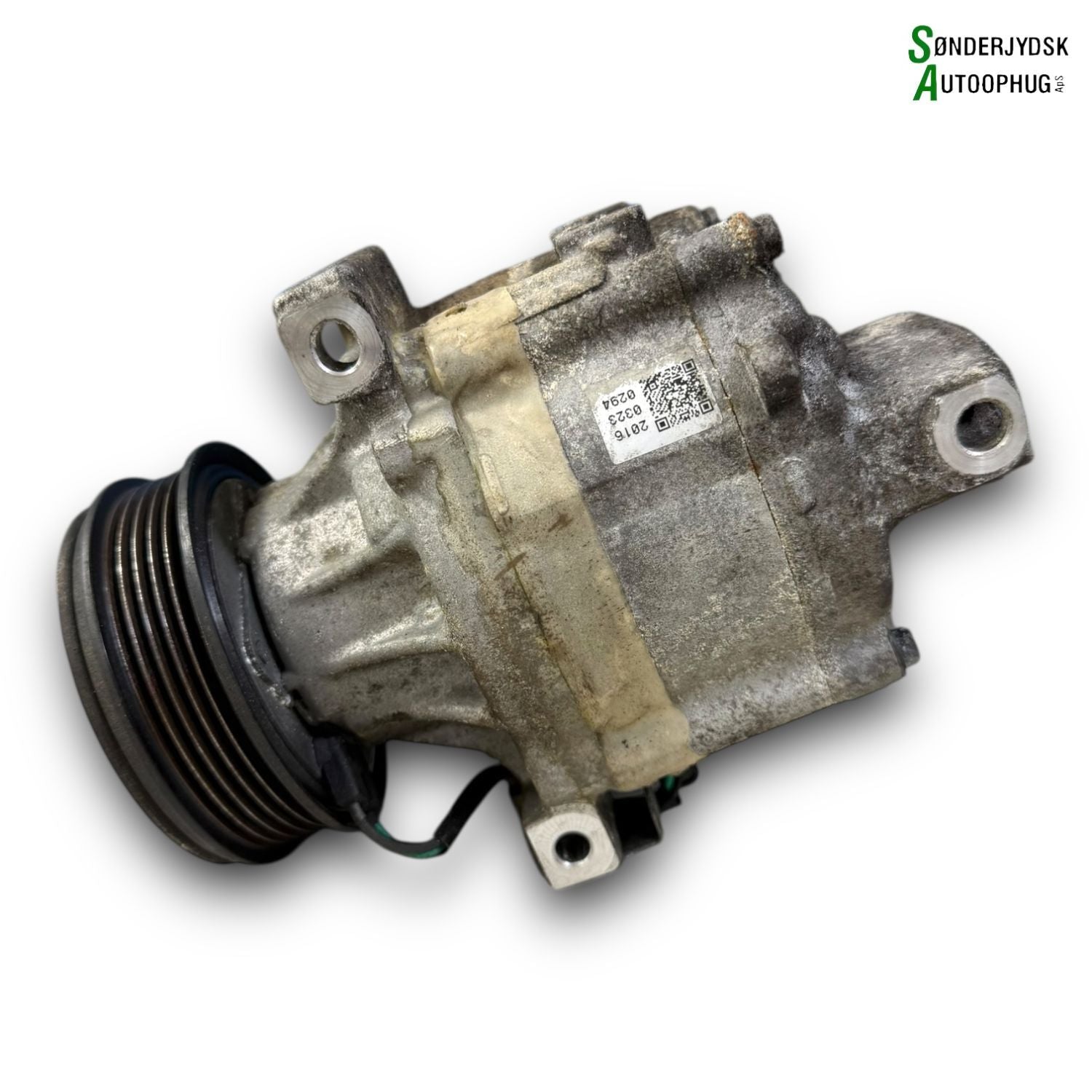 Opel Karl Aircondition Pumpe Med OEM Nr. 42483362 Fra Opel Ophugger