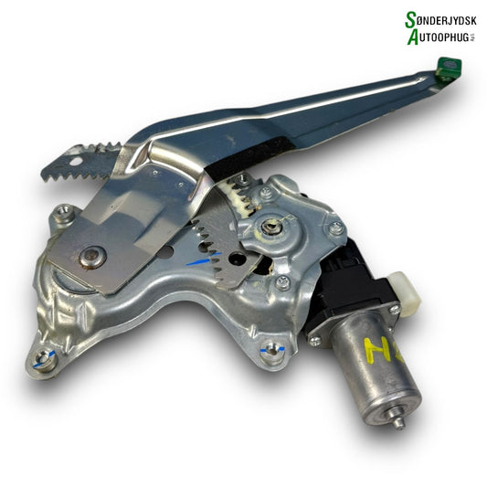 Suzuki Celerio Rudemotor - Rudehejs Med OEM Nr. 8351084M10000 Fra Suzuki Ophugger