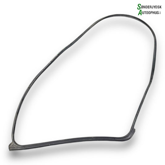 Suzuki Celerio Dørliste Gummi 4d Med OEM Nr. 8466184M00000 Fra Suzuki Ophugger