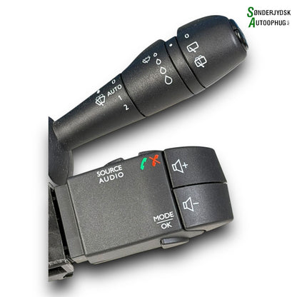 Renault Clio 4 Kontakt Combi Med OEM Nr. 8201168016 Fra Renault Ophugger