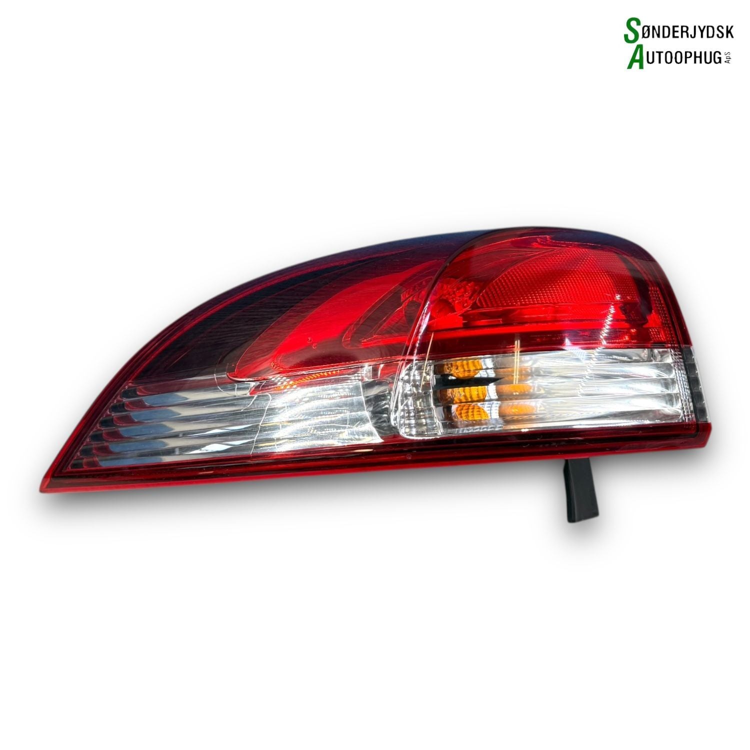 Renault Clio 4 Baglygte Med OEM Nr. 265551445R Fra Renault Ophugger