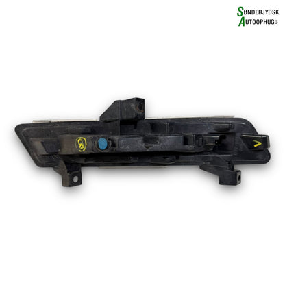 Renault Clio 4 Kørelys / LED Lygte Med OEM Nr. 266051034R Fra Renault Ophugger