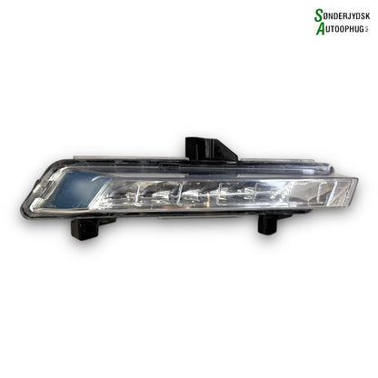 Renault Clio 4 Kørelys / LED Lygte Med OEM Nr. 266051034R Fra Renault Ophugger