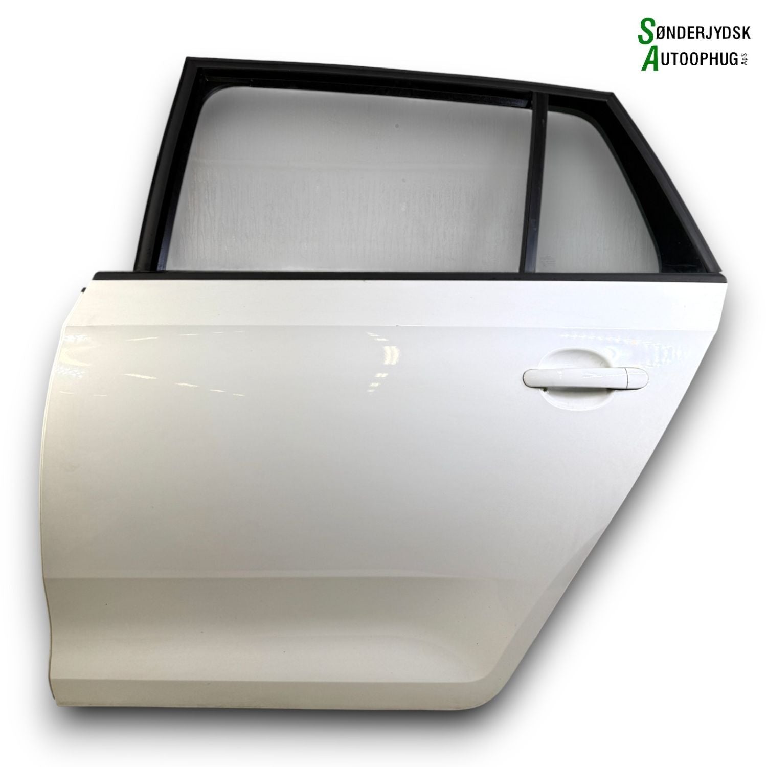 Skoda Rapid Bagdør V Med OEM Nr. 5JJ833051 Fra Skoda Ophugger