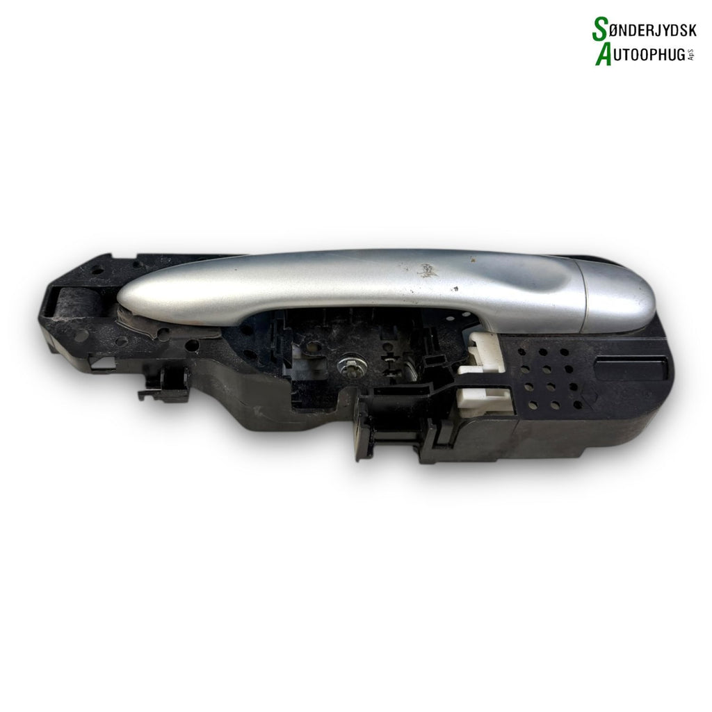 Renault Grand Scenic 3 Håndtag Udvendig Med OEM Nr. 806B09590R Fra Renault Ophugger