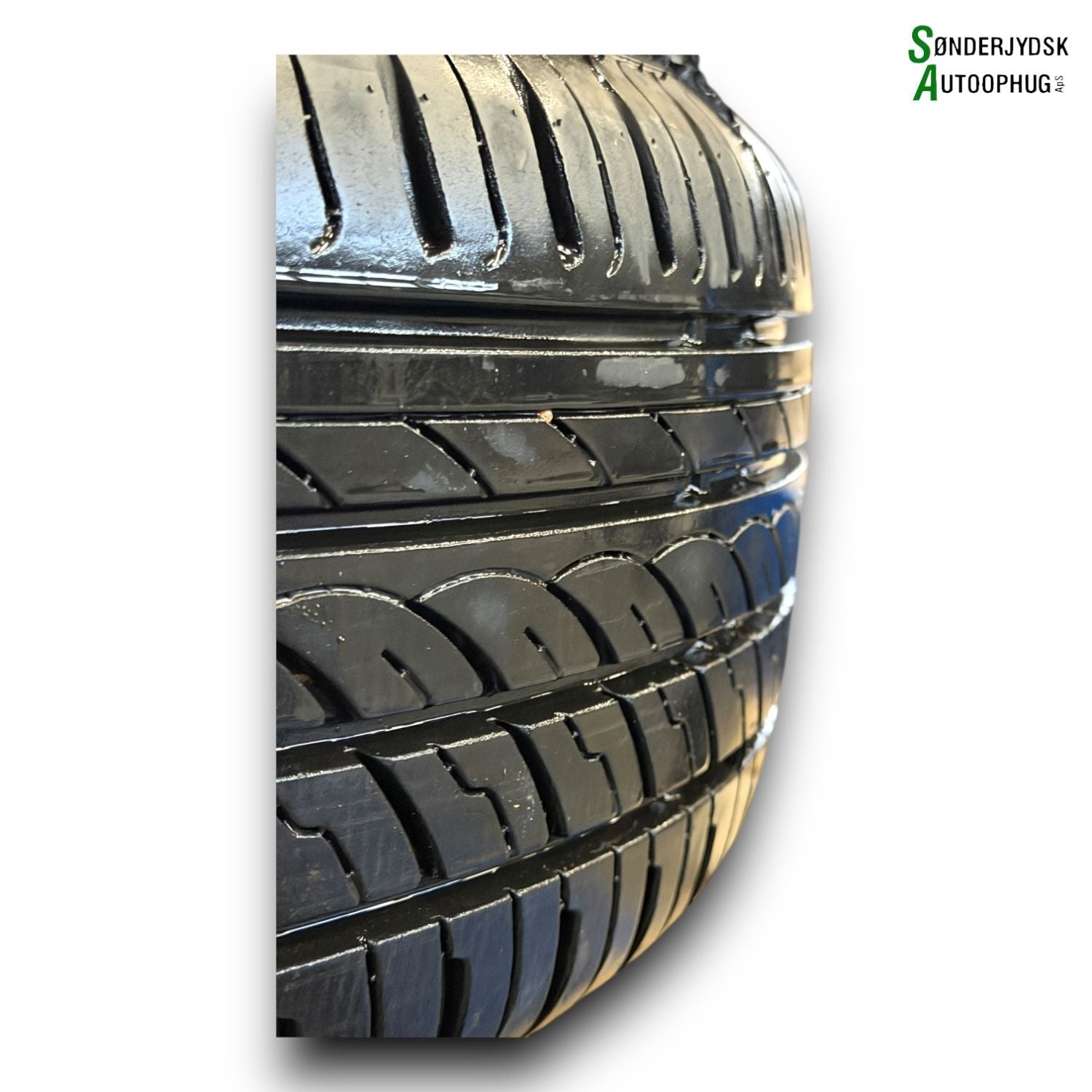 Skoda Octavia Fælge M/Sommerdæk Med OEM Nr. 5E0601025C Fra Skoda Ophugger