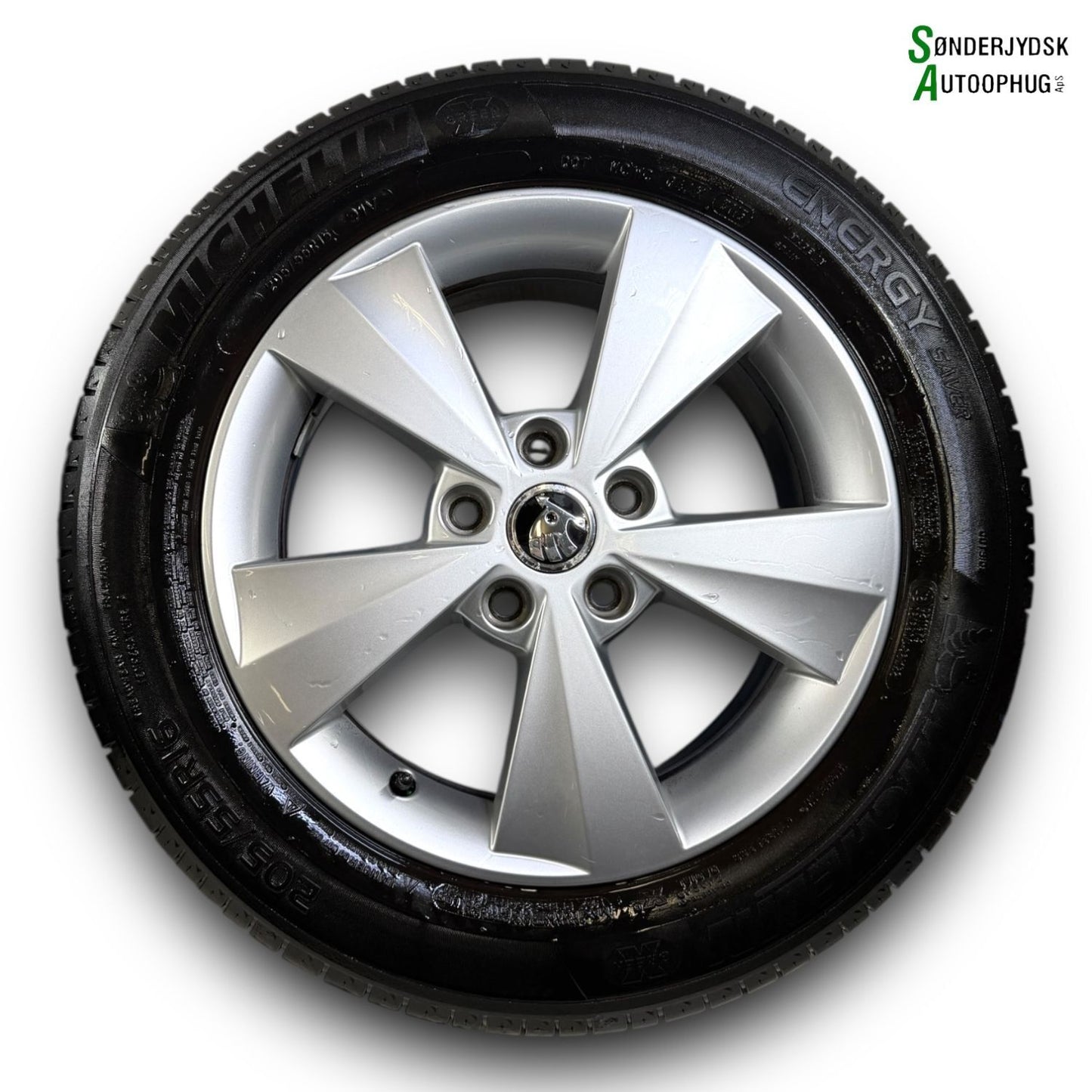 Skoda Octavia Fælge M/Sommerdæk Med OEM Nr. 5E0601025C Fra Skoda Ophugger