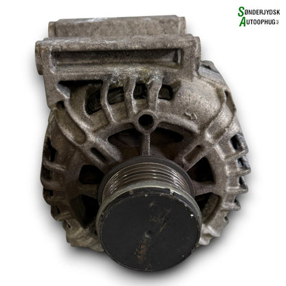 Opel Corsa D Generator Med OEM Nr. 13588308 Fra Opel Ophugger
