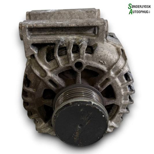 Opel Corsa D Generator Med OEM Nr. 13588308 Fra Opel Ophugger