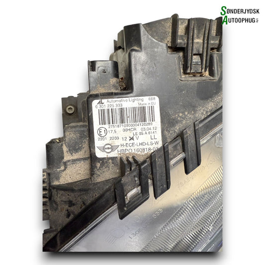 Mini Mkii Forlygte Med OEM Nr. 0301225303 Fra Mini Ophugger