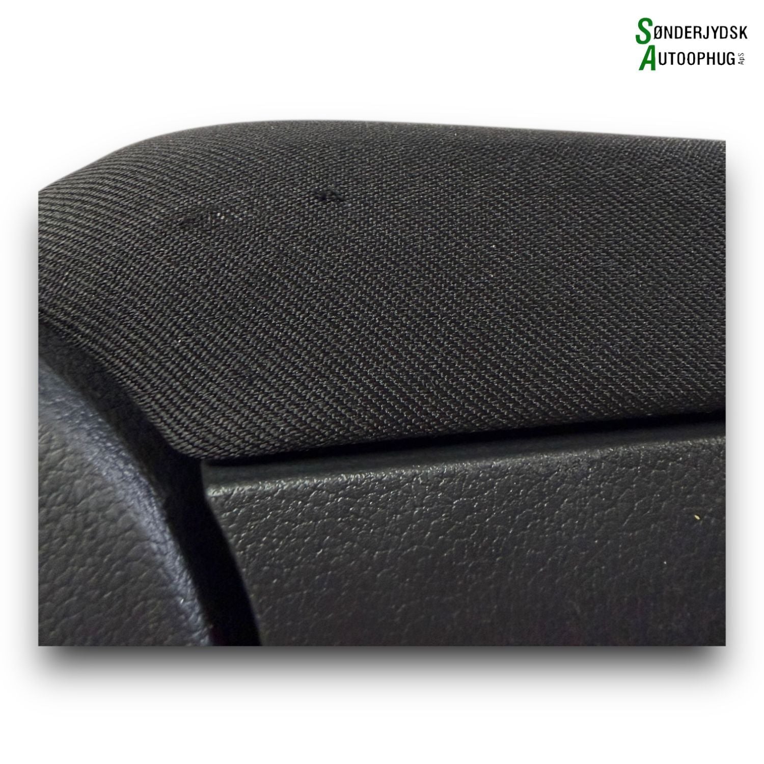 Skoda Fabia Armlæn Med OEM Nr. 6V0867173 Fra Skoda Ophugger